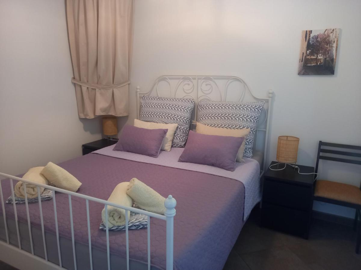 Apartmani Afrodita Sutivan Exterior photo