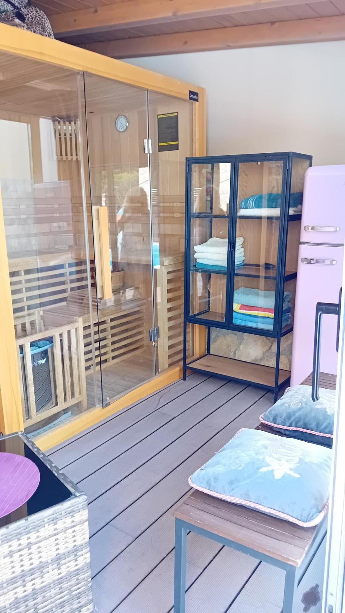 Apartmani Afrodita Sutivan Exterior photo